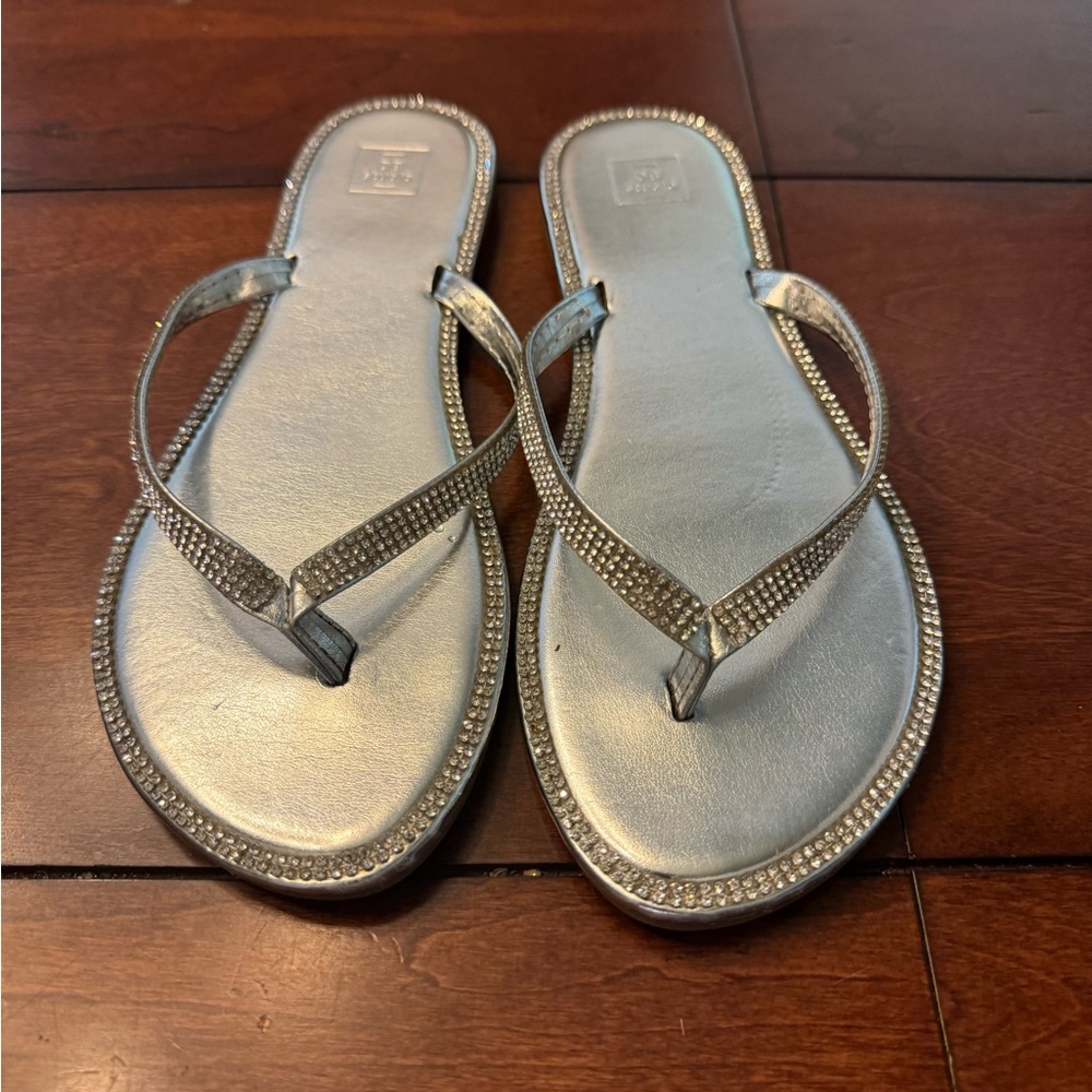 DB Studio Flipflops